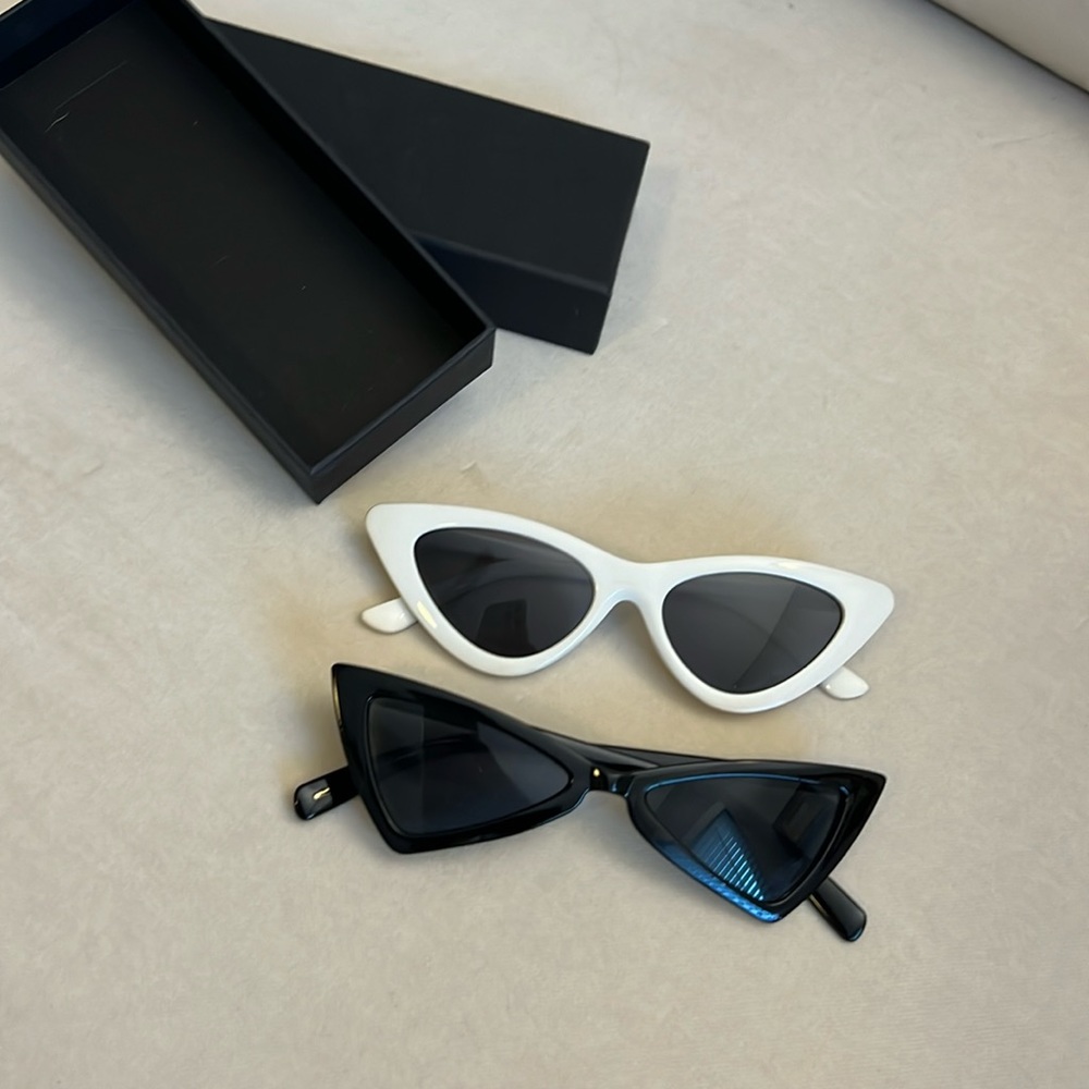 (2) Boutique Sunglasses
